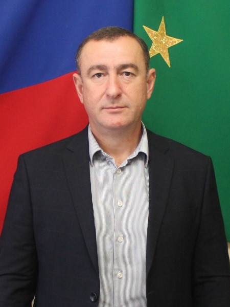 Хатит Рустам Хазретович.